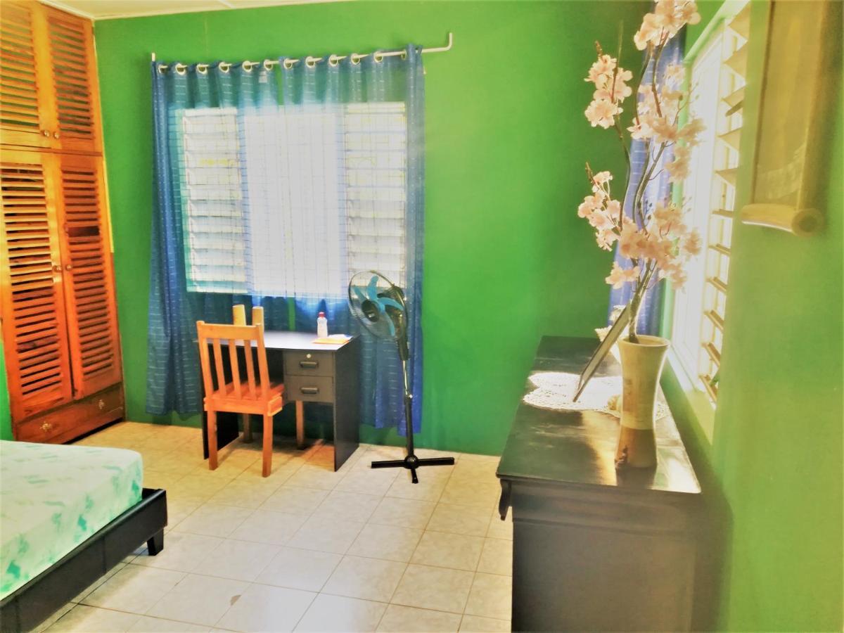 Toga Guest House Port Antonio Exterior photo